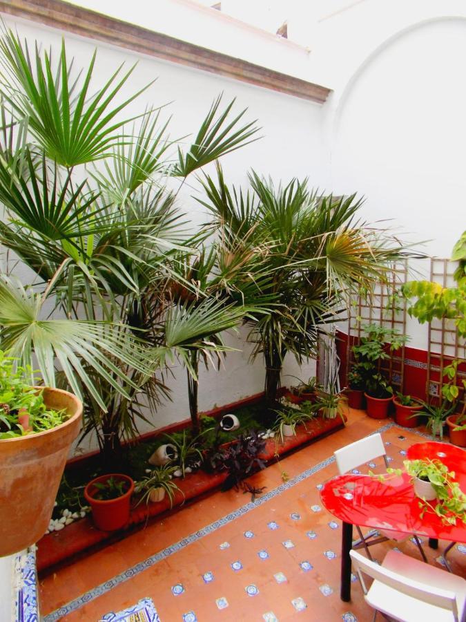 Residencia Viriato Hostel Σεβίλλη Εξωτερικό φωτογραφία