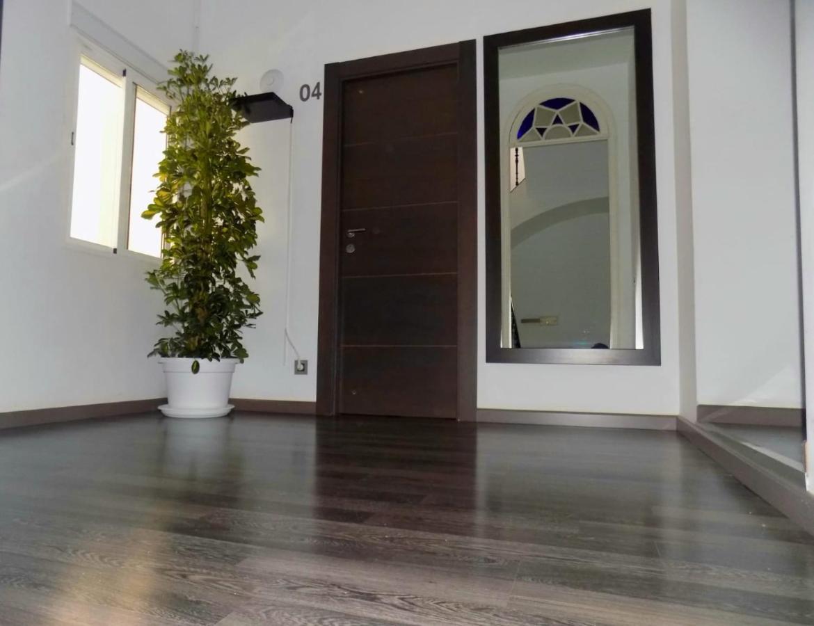 Residencia Viriato Hostel Σεβίλλη Εξωτερικό φωτογραφία