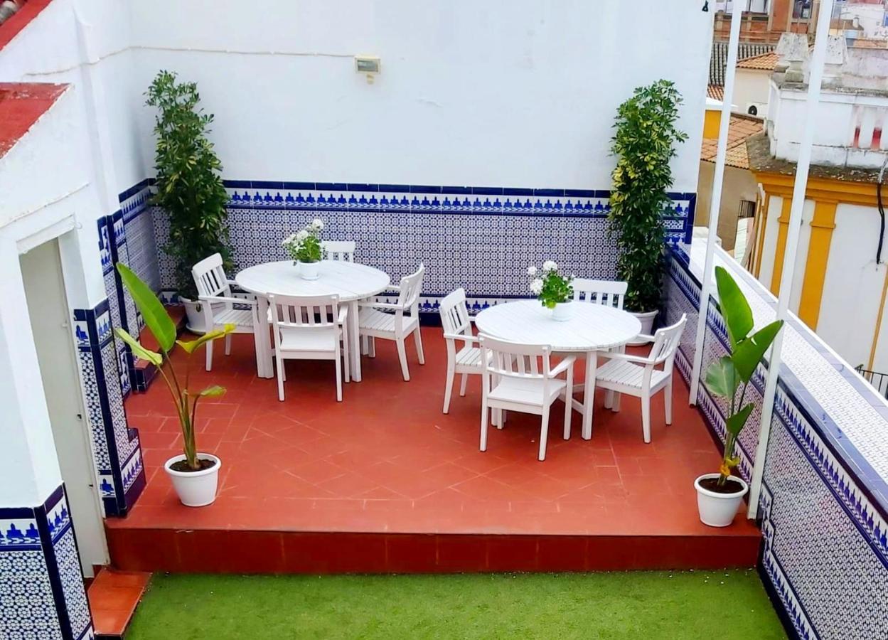 Residencia Viriato Hostel Σεβίλλη Εξωτερικό φωτογραφία